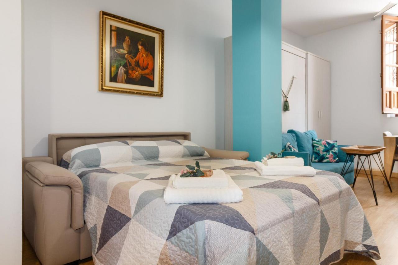 Apartamento Acogedor Y Equipado En El Centro De Sevilla Екстер'єр фото